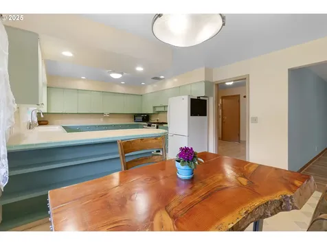 1311 NE 116th Avenue Portland OR 97220