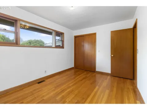 1311 NE 116th Avenue Portland OR 97220
