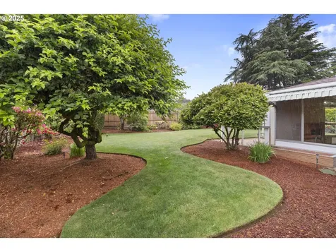 1311 NE 116th Avenue Portland OR 97220
