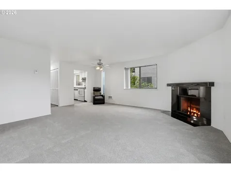 285 Cervantes Lake Oswego OR 97035