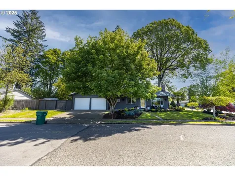 1700 N Gemini Street Newberg OR 97132