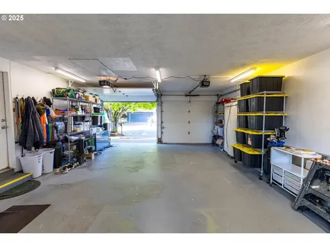 1700 N Gemini Street Newberg OR 97132