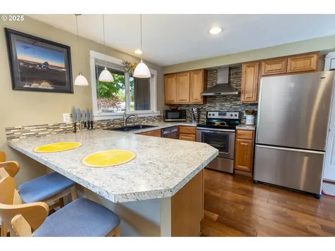 1700 N Gemini Street Newberg OR 97132