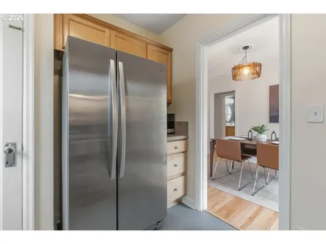5851 NE 16th Avenue Portland OR 97211