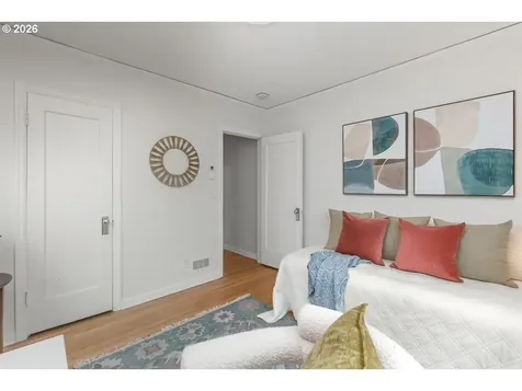 5851 NE 16th Avenue Portland OR 97211