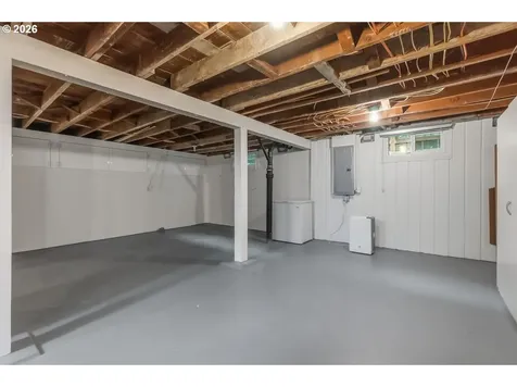 5851 NE 16th Avenue Portland OR 97211