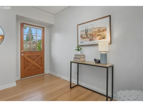 5851 NE 16th Avenue Portland OR 97211