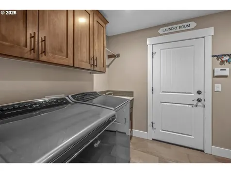 34281 Millard Road Warren OR 97053