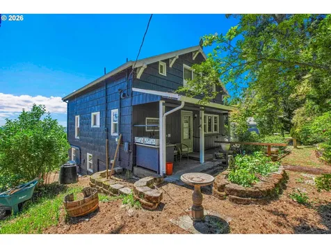 27100 NE Bell Road Newberg OR 97132