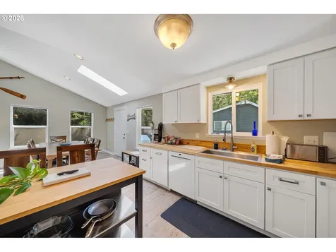 144 S Juniper Street Rockaway Beach OR 97136