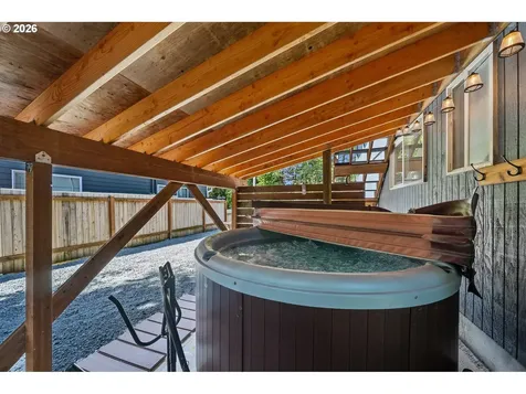144 S Juniper Street Rockaway Beach OR 97136