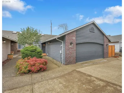 811 NW Meadows Drive Mcminnville OR 97128