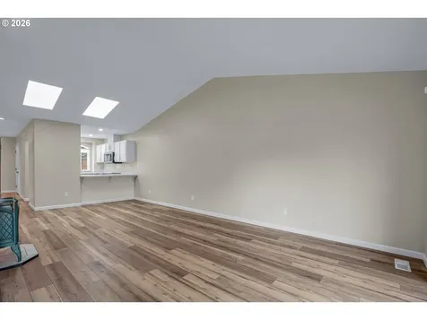811 NW Meadows Drive Mcminnville OR 97128