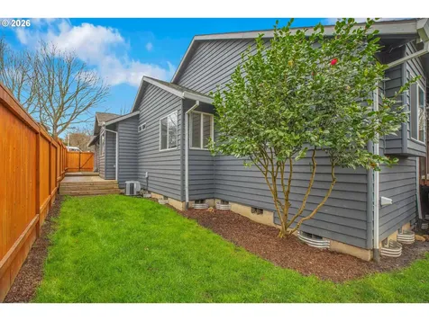 811 NW Meadows Drive Mcminnville OR 97128