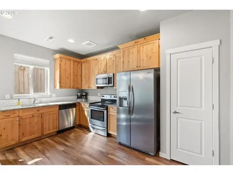 1321 NE 82nd Drive Vancouver WA 98665