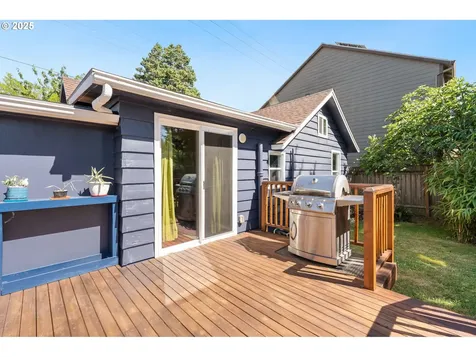 8607 N Curtis Avenue Portland OR 97217