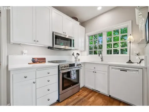 9931 NW Abbey Road Portland OR 97229
