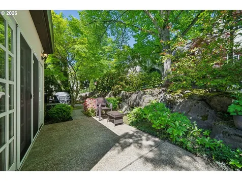 9931 NW Abbey Road Portland OR 97229