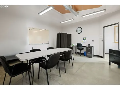 544 SW 4th Street Redmond OR 97756