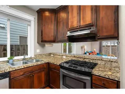 5407 SE Flavel Street Portland OR 97206