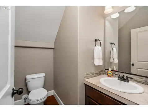 5407 SE Flavel Street Portland OR 97206