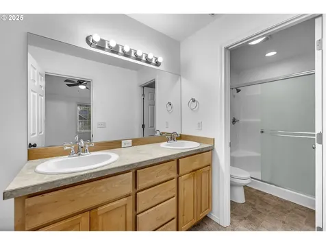 1432 53rd Street Washougal WA 98671