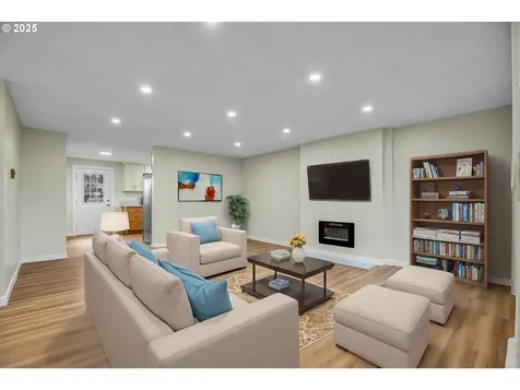 2386 NE Thomas Street Hillsboro OR 97124