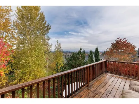 15109 SW Canyon Wren Way Beaverton OR 97007
