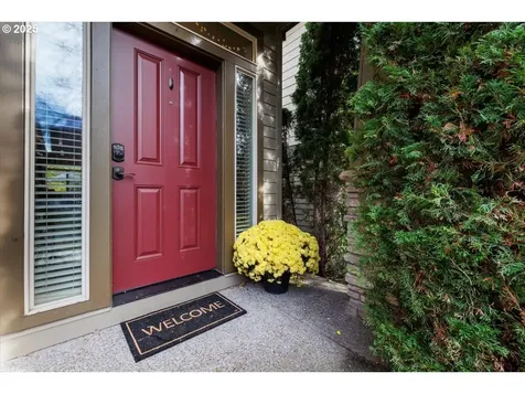 15109 SW Canyon Wren Way Beaverton OR 97007