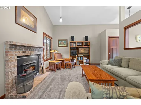 16516 SW Jesse Court Beaverton OR 97007