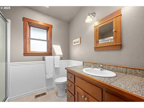16516 SW Jesse Court Beaverton OR 97007