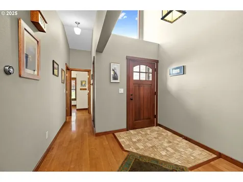 16516 SW Jesse Court Beaverton OR 97007