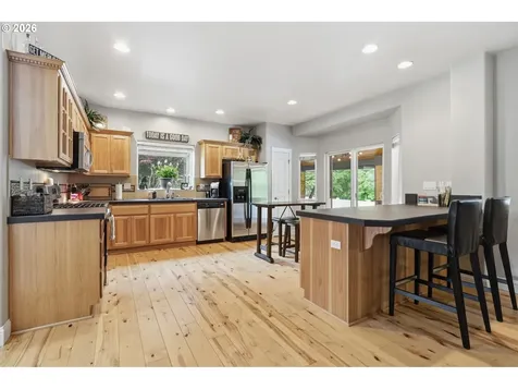 1090 N 26th Terrace Cornelius OR 97113