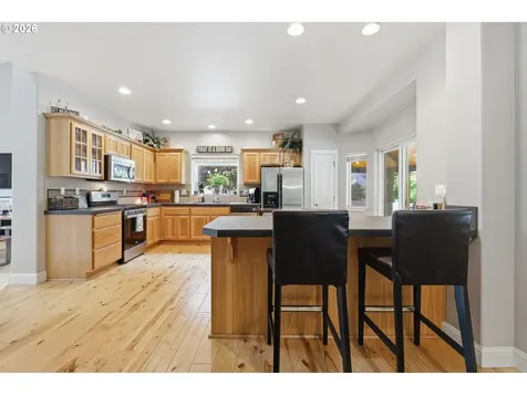 1090 N 26th Terrace Cornelius OR 97113
