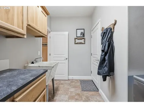 1090 N 26th Terrace Cornelius OR 97113