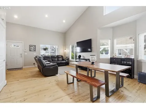 1090 N 26th Terrace Cornelius OR 97113