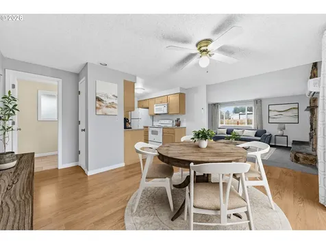 4671 Royal Avenue Eugene OR 97402