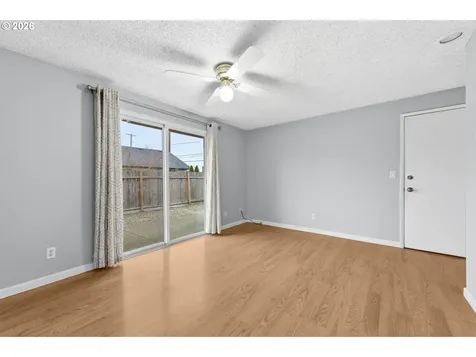 4671 Royal Avenue Eugene OR 97402