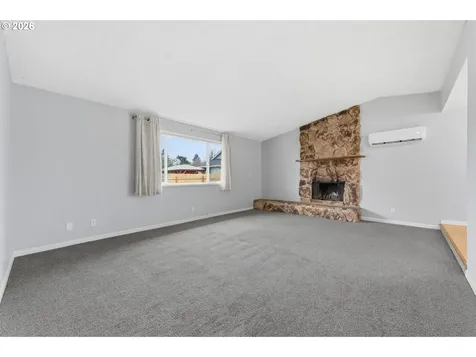 4671 Royal Avenue Eugene OR 97402
