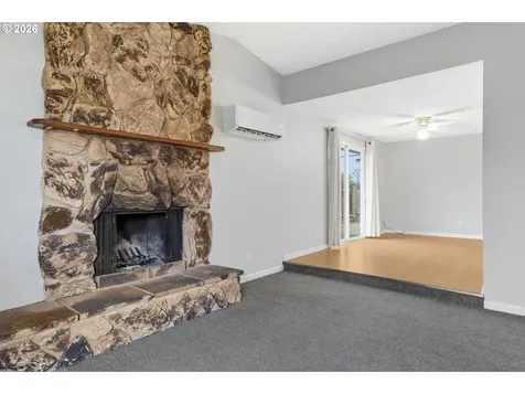 4671 Royal Avenue Eugene OR 97402