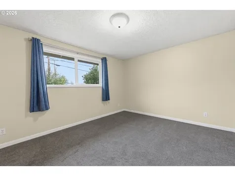 4671 Royal Avenue Eugene OR 97402