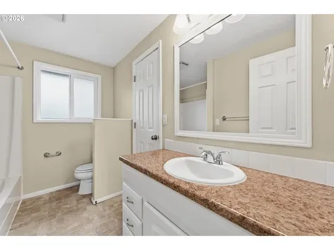 4671 Royal Avenue Eugene OR 97402
