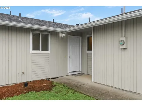 4671 Royal Avenue Eugene OR 97402