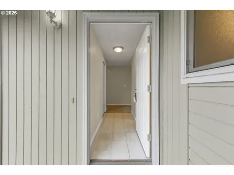 4671 Royal Avenue Eugene OR 97402