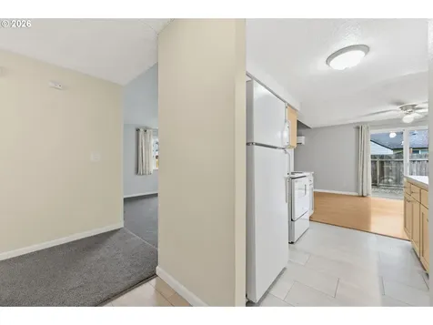 4671 Royal Avenue Eugene OR 97402