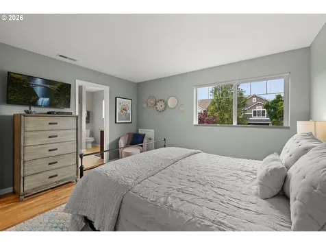 16038 SE Kingbird Drive Clackamas OR 97015