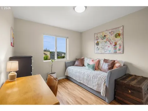 16038 SE Kingbird Drive Clackamas OR 97015