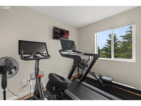 16038 SE Kingbird Drive Clackamas OR 97015