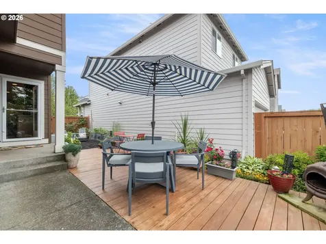 16038 SE Kingbird Drive Clackamas OR 97015