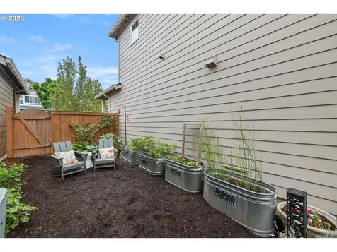 16038 SE Kingbird Drive Clackamas OR 97015